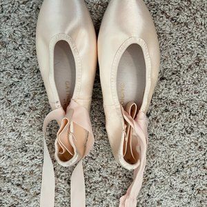 Gaynor Minden Pointe Shoes - 9.5N3SDL